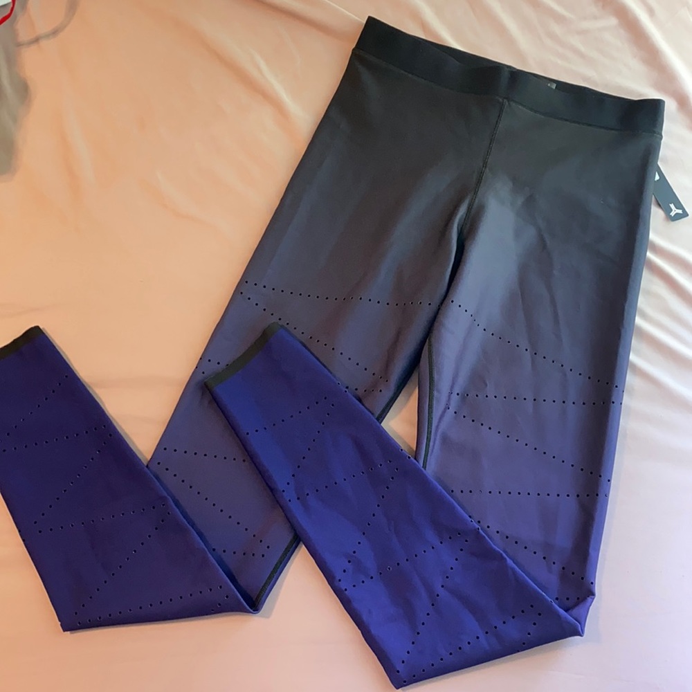NWT Ultracor Purple Ombre Leggings